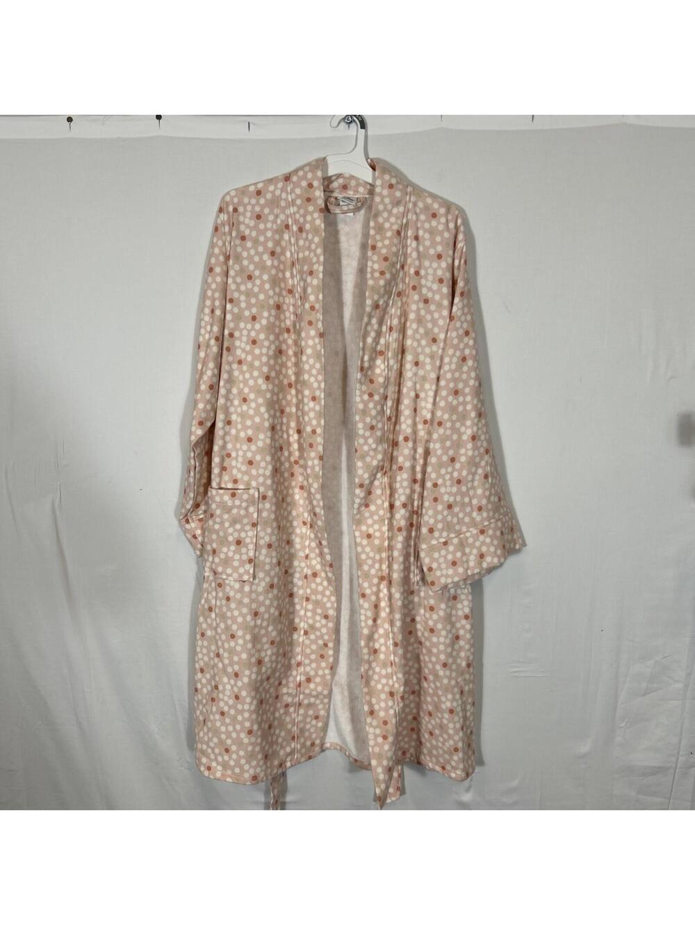 $30 room essentials woman’s rabe Size S/M